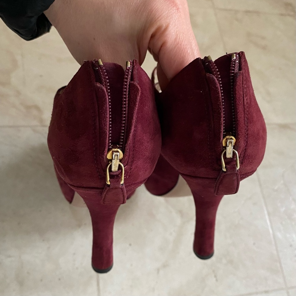 Prada Made in Italy Calzature Donna Oxblood Suede Cutout Platform Heels size 6.5 - Picture 11 of 14